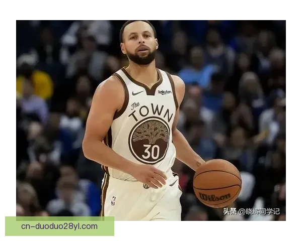 勇士八上双难逆转库里伤情成忧