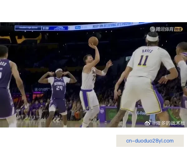 东契奇领衔湖人胜国王勒布朗威少